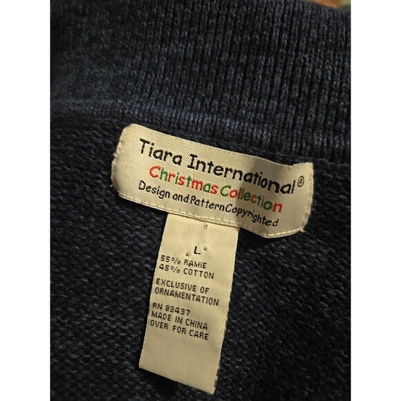 Tiara International Vintage Embellished Rhinestone Reindeer Sweater Size Large - Picture 12 of 13